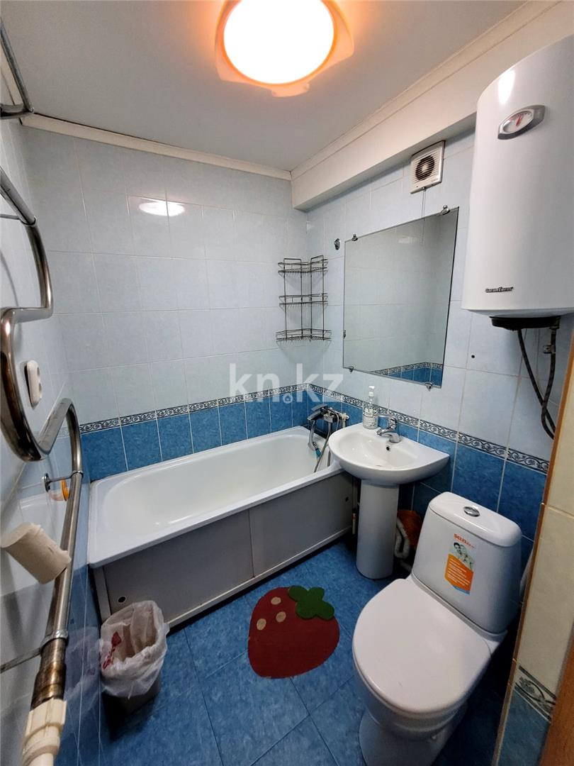 Продажа 1-комнатной квартиры, 28 м², пр. Бухар-жырау в Караганде - фото 5