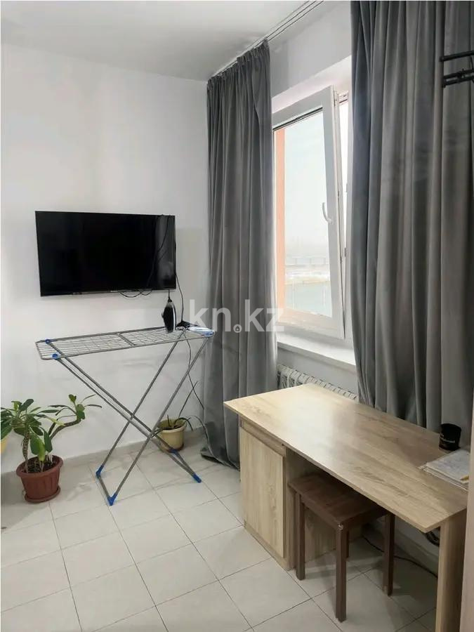 Продажа 1-комнатной квартиры, 41 м², пр. Аль-Фараби, дом  8 в Астане - фото 2