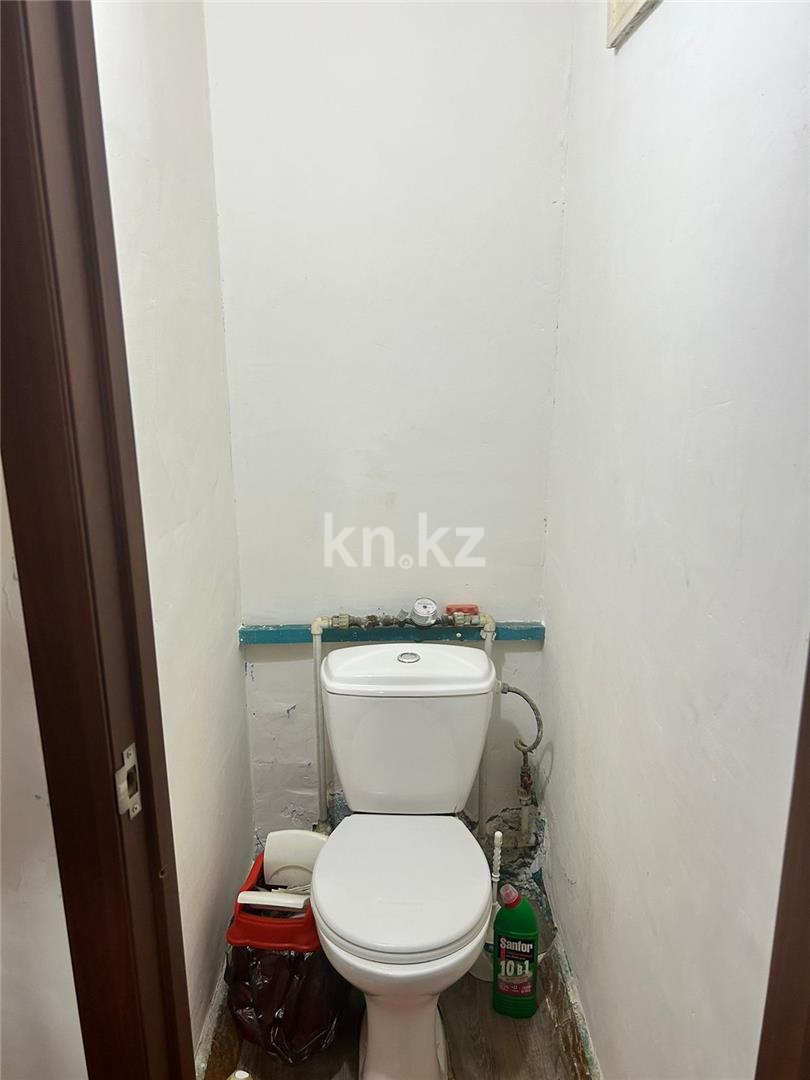 Продажа 2-комнатной квартиры, 40 м², мкр-н 13 в Караганде - фото 6