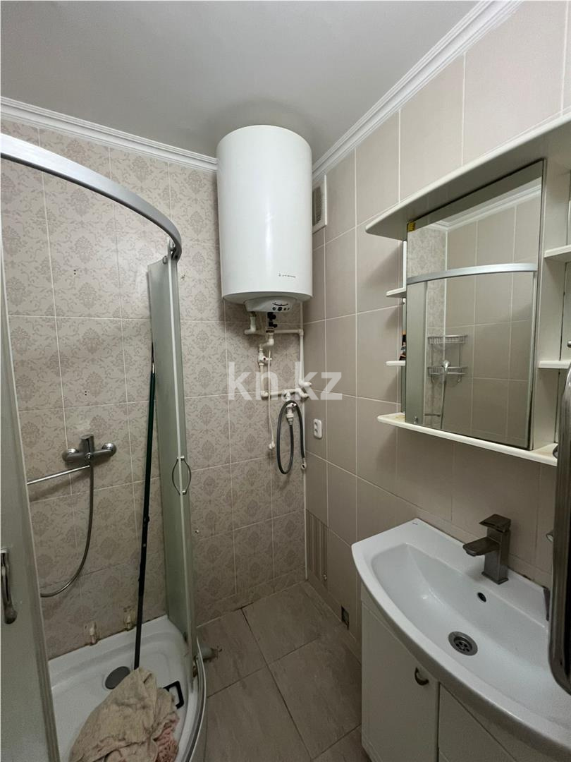 Продажа 3-комнатной квартиры, 72 м², мкр-н Степной-2 в Караганде - фото 13