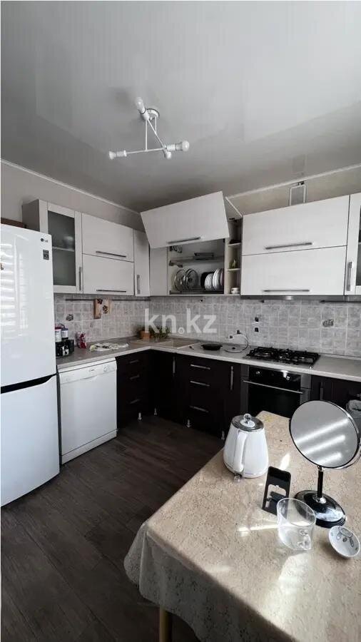 Продажа 3-комнатной квартиры, 75 м² в Алматы - фото 4