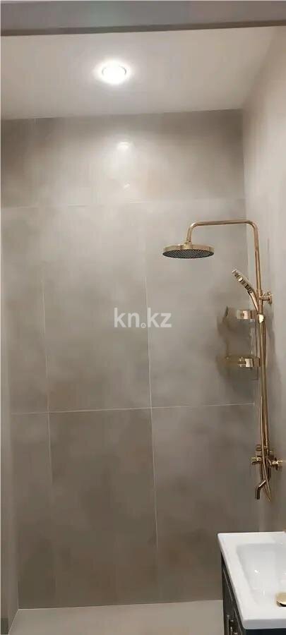 Продажа 3-комнатной квартиры, 107 м² в Алматы - фото 2