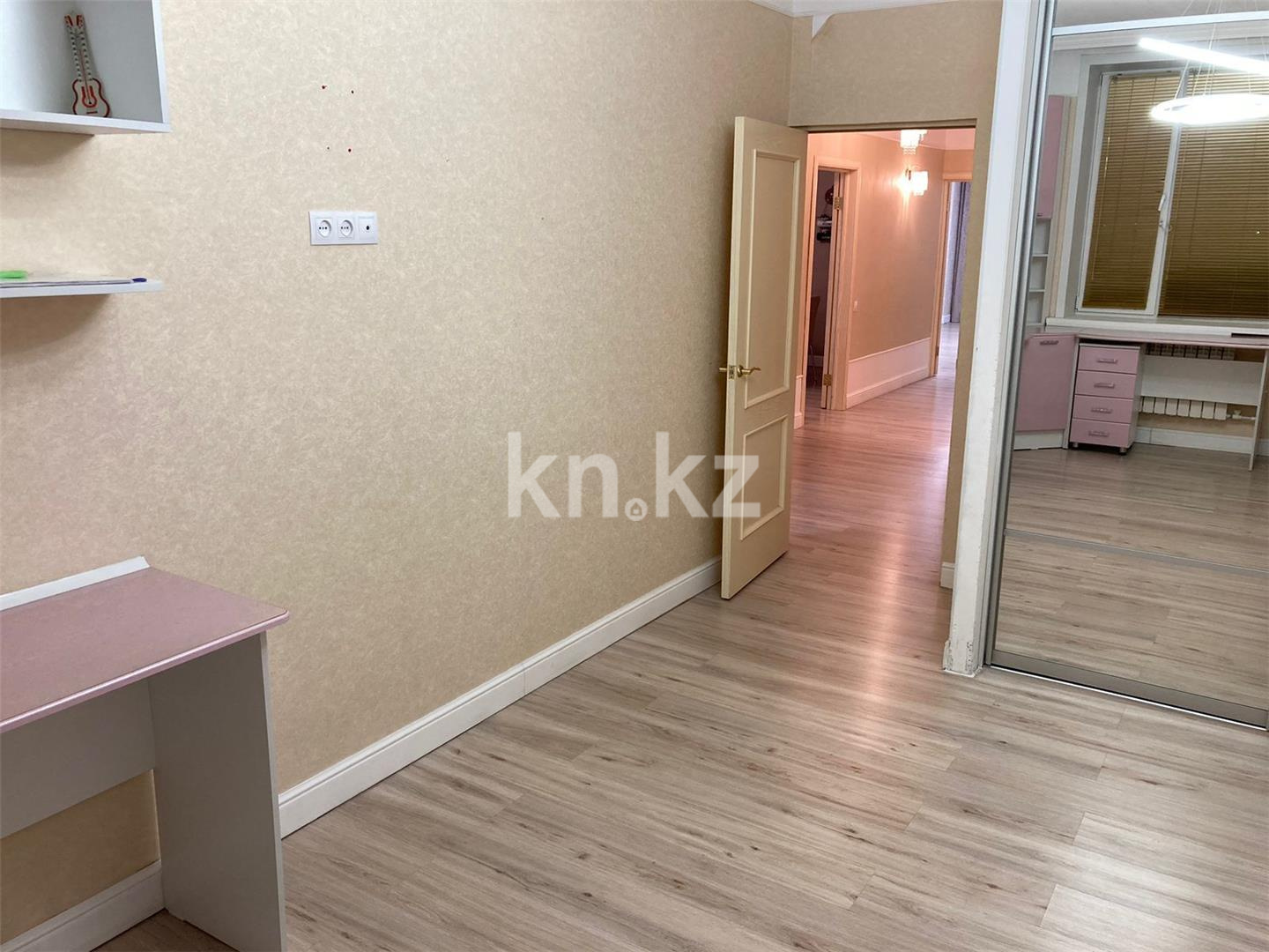 Продажа 3-комнатной квартиры, 105 м², мкр. Степной-2 в Караганде - фото 8