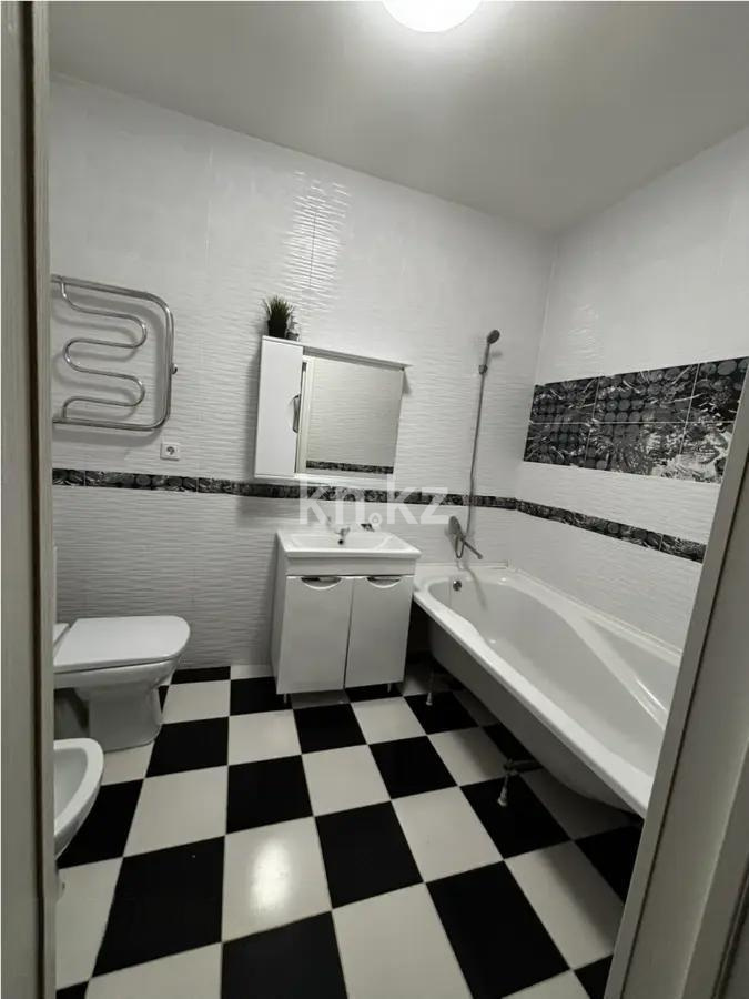 Продажа 4-комнатной квартиры, 225 м², ул. Нарикбаева, дом  9 в Астане - фото 6