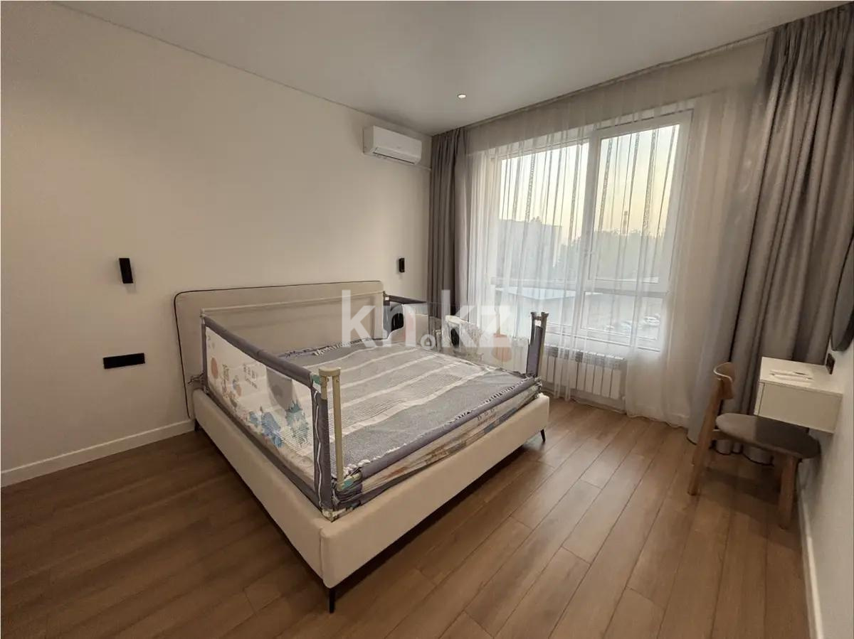 Продажа 3-комнатной квартиры, 79.6 м², ул. Утеген батыра, дом  11в в Алматы - фото 2