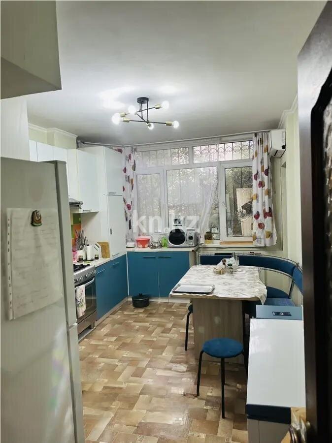 Продажа 3-комнатной квартиры, 77.5 м² в Алматы - фото 4