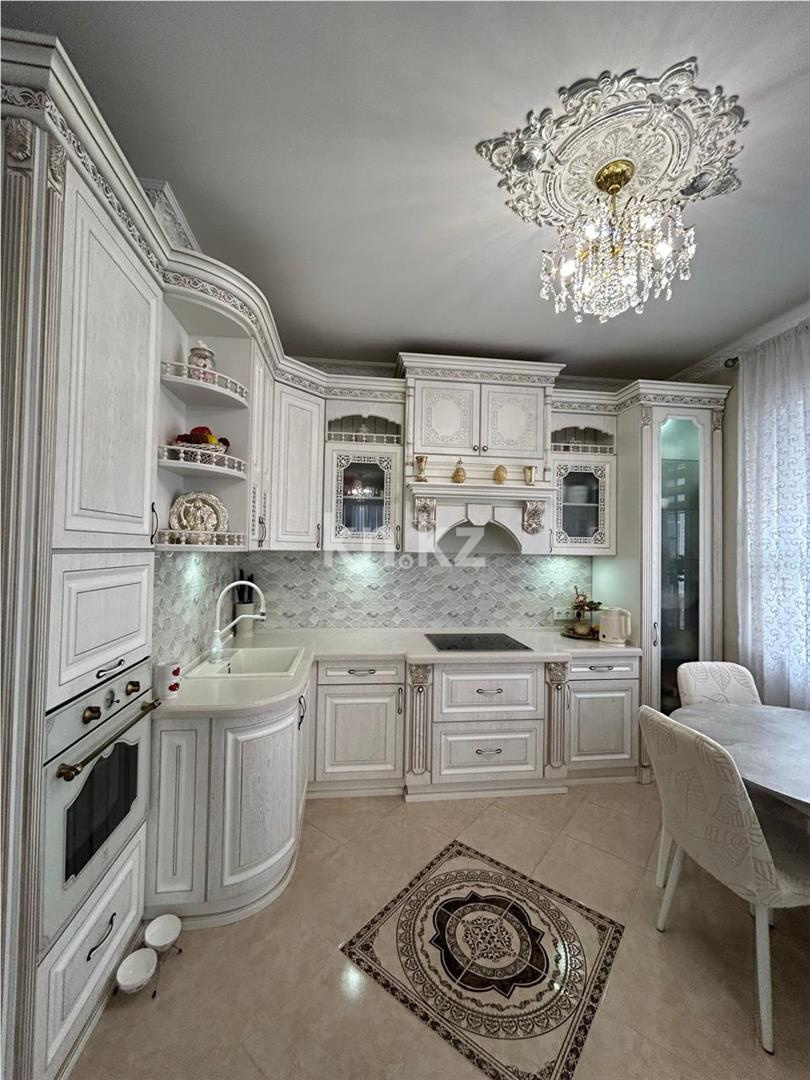 Продажа 3-комнатной квартиры, 84 м², ул. Ержанова, дом  34/1 в Караганде - фото 9