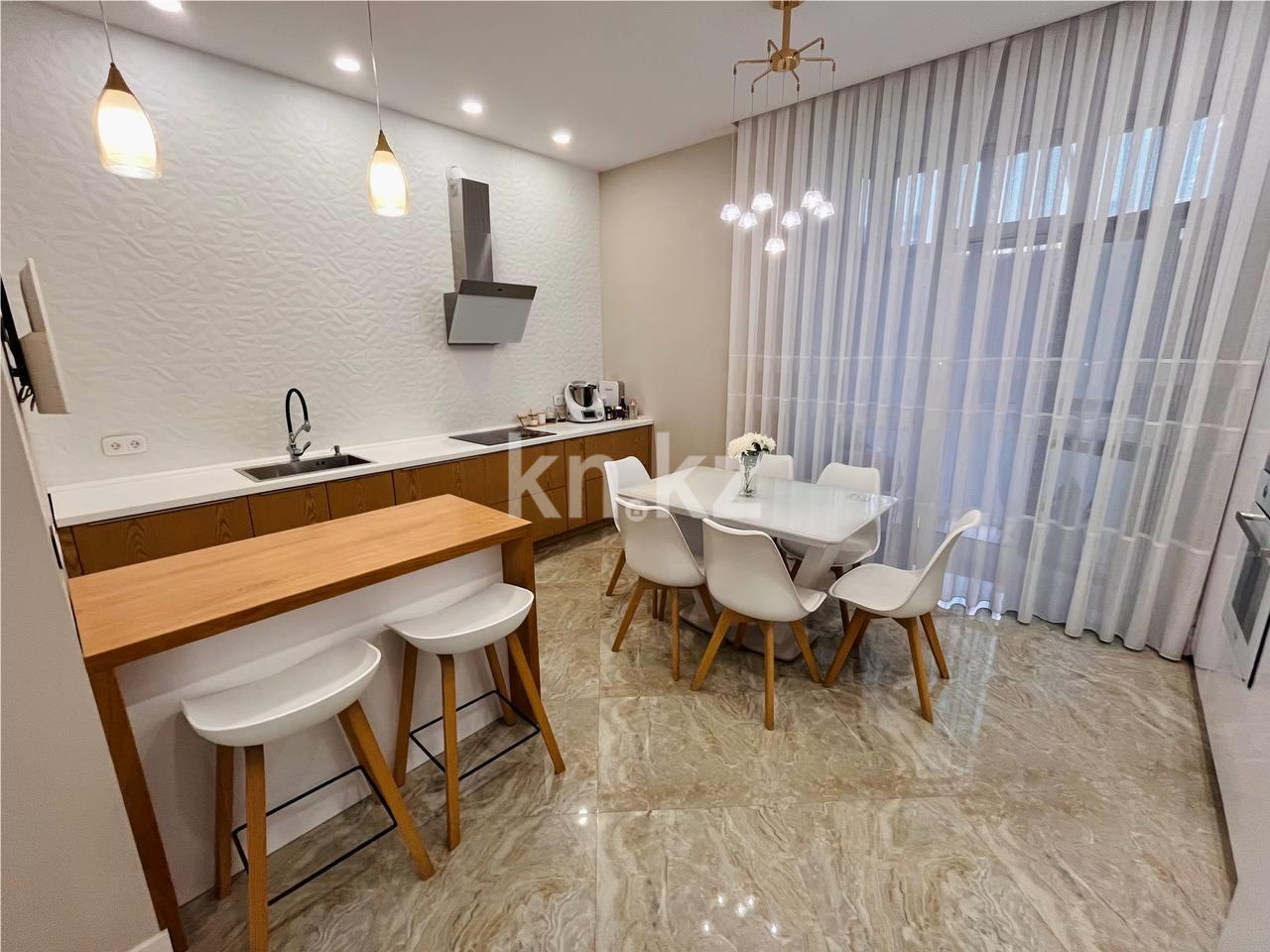 Продажа 4-комнатной квартиры, 151 м², ул. Ботаническая в Караганде - фото 23