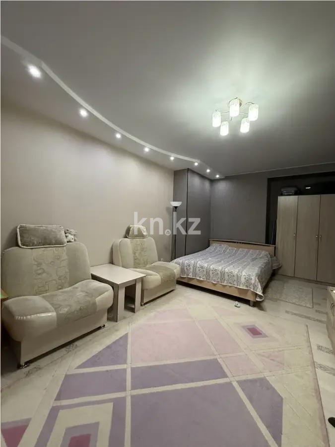 Продажа 1-комнатной квартиры, 37 м², ул. Кумисбекова, дом  9/2 в Астане