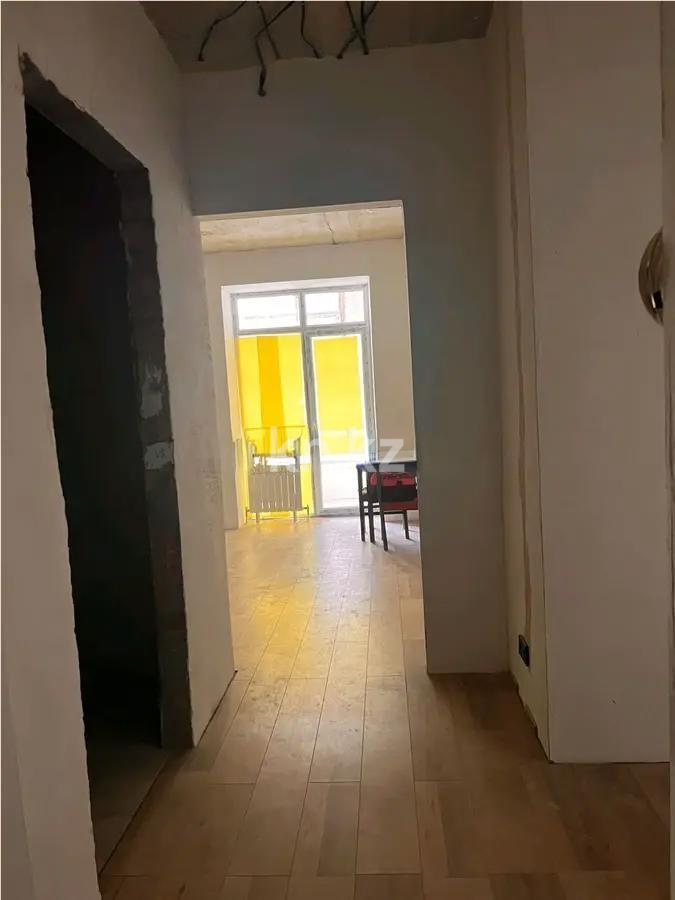 Продажа 2-комнатной квартиры, 65 м², 067 учетный квартал, дом  456/1 в Караганде - фото 6