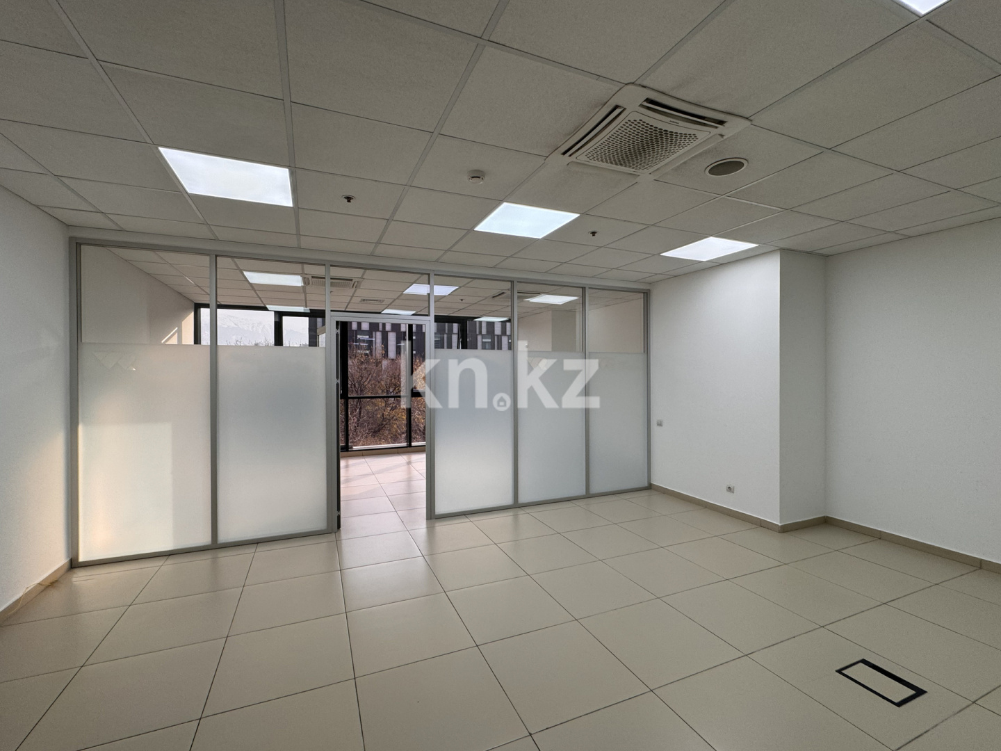 Аренда , пр. Абылай хана, дом  53 в Алматы - фото 8