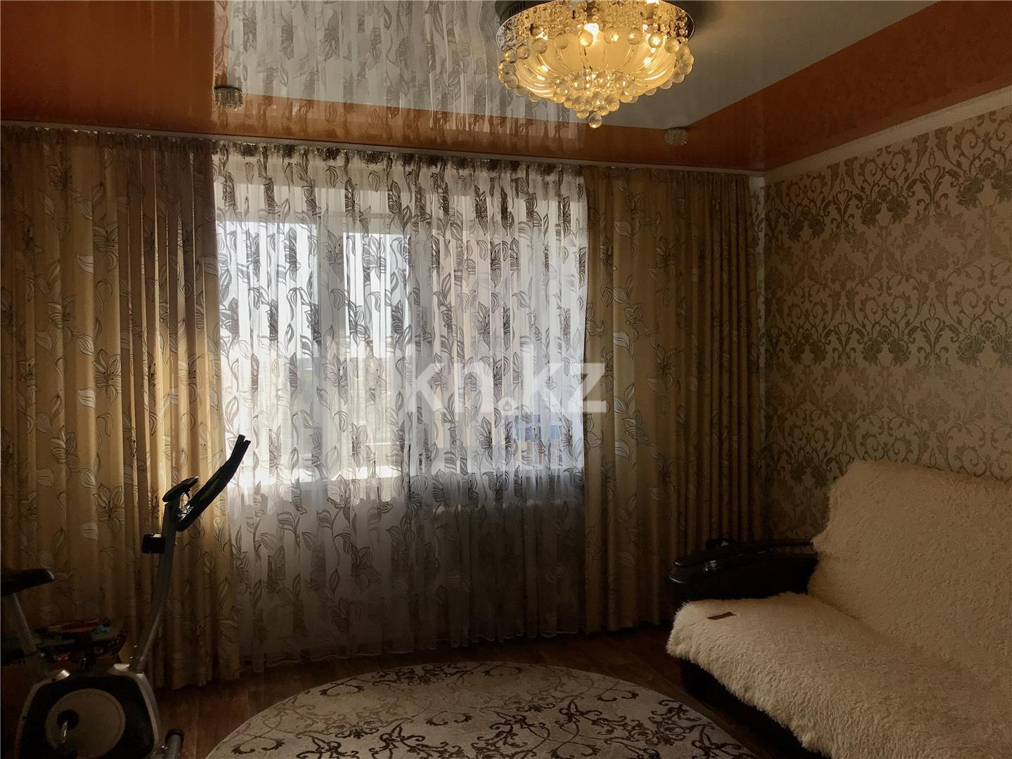 Продажа 2-комнатной квартиры, 49 м², пр. Бухар-жырау, дом  96 в Караганде