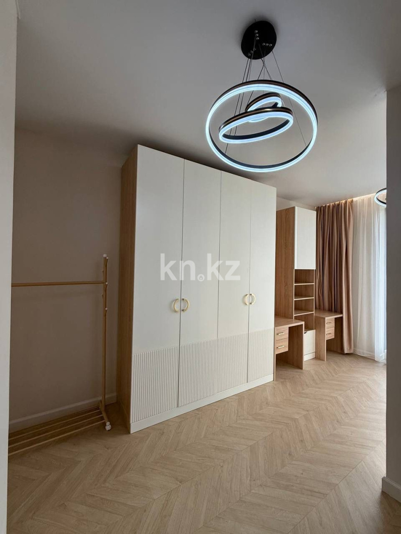 Продажа 3-комнатной квартиры, 103 м², ул. Нурмагамбетова в Алматы - фото 22