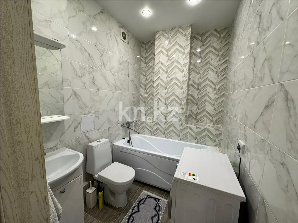 Продажа 2-комнатной квартиры, 37 м², ул. Байтурсынова, дом  51 в Астане - фото 4