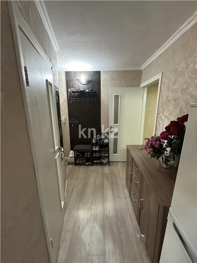 Продажа 1-комнатной квартиры, 34 м², пр. Строителей, дом  1 в Караганде - фото 4