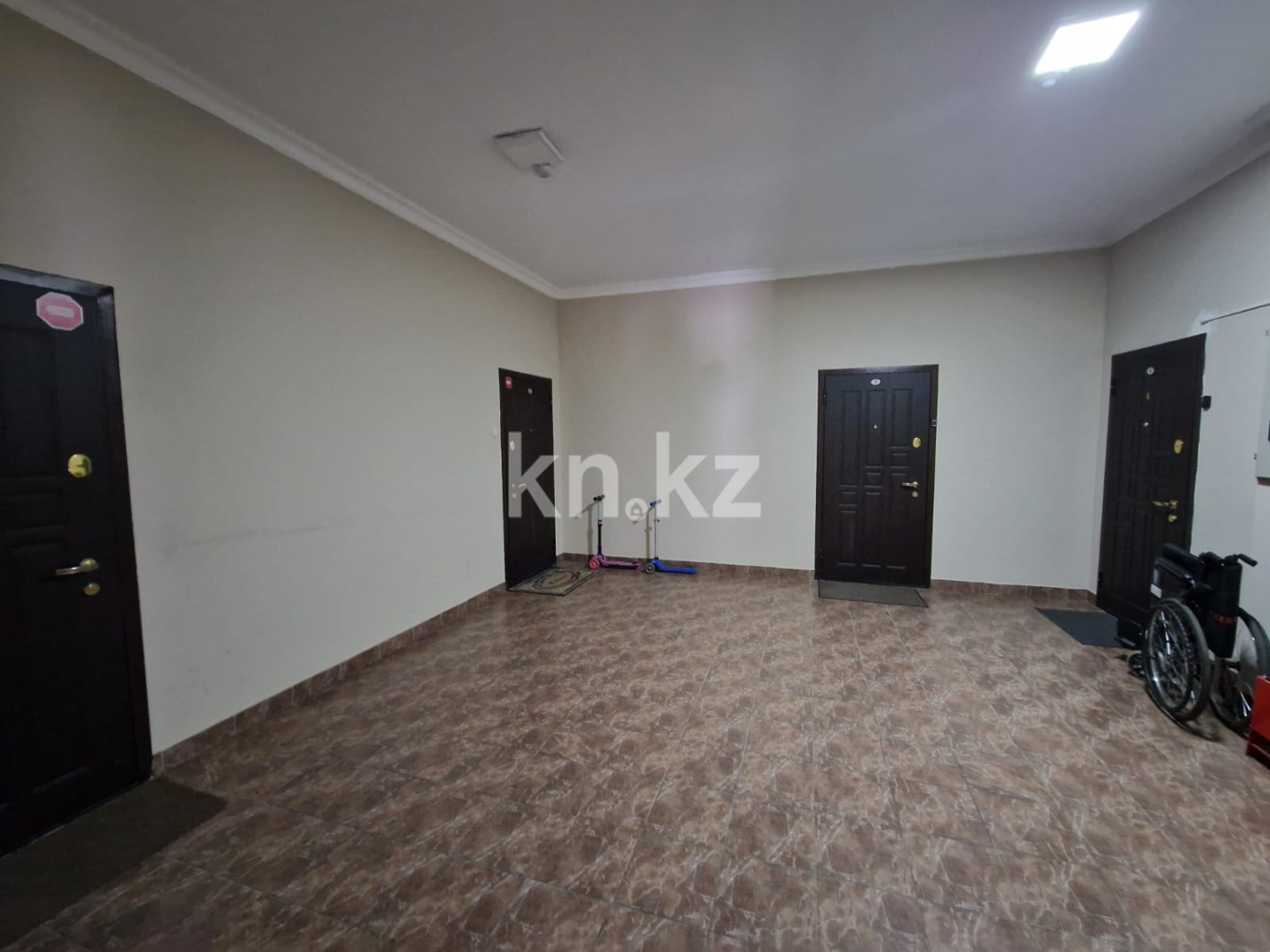 Продажа 3-комнатной квартиры, 101.5 м² в Алматы - фото 4