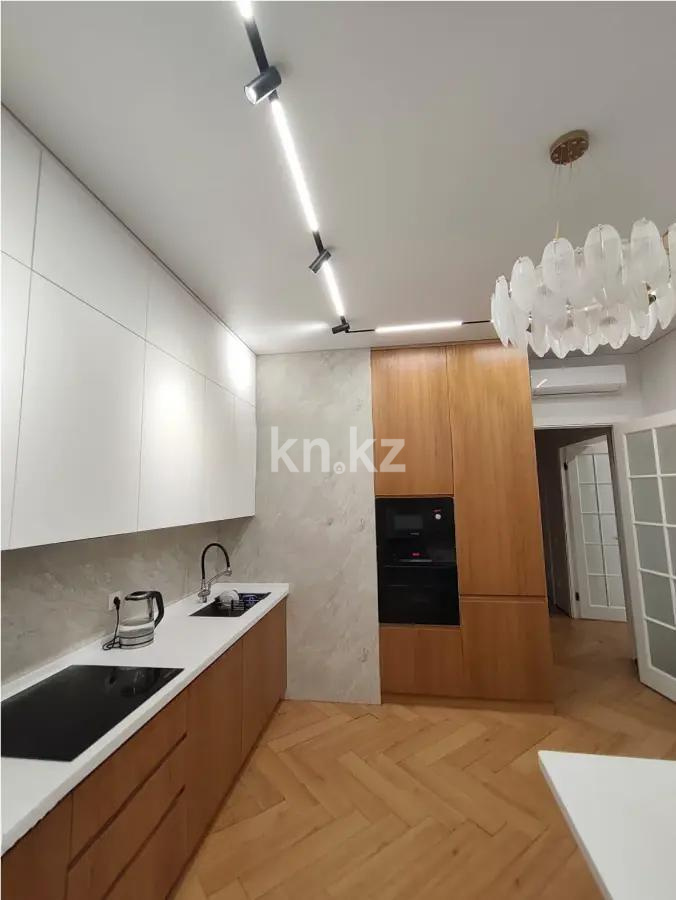 Продажа 4-комнатной квартиры, 140 м² в Алматы - фото 3