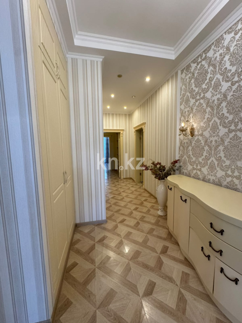 Аренда 3-комнатной квартиры, 134 м² в Астане - фото 12