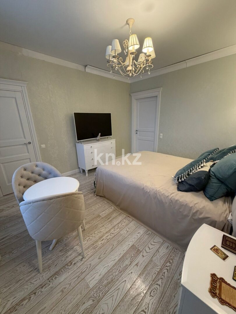 Продажа 3-комнатной квартиры, 142.9 м² в Уральске - фото 20