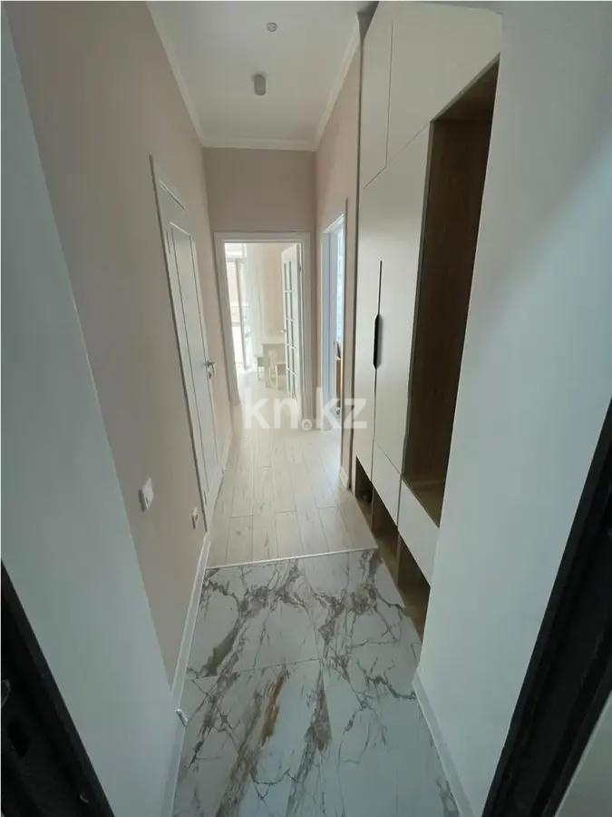 Продажа 1-комнатной квартиры, 37 м², ул. Култегин, дом  11 в Астане - фото 4