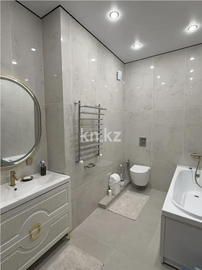 Продажа 2-комнатной квартиры, 93.4 м² в Алматы - фото 4