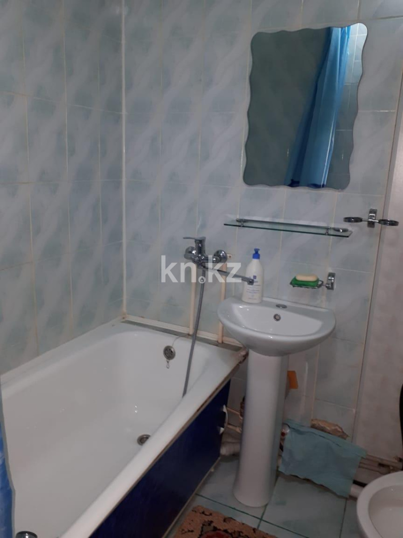 Аренда 1-комнатной квартиры посуточно, 40 м², ул. Ауэзова, дом  16 - Абая в Астане - фото 3