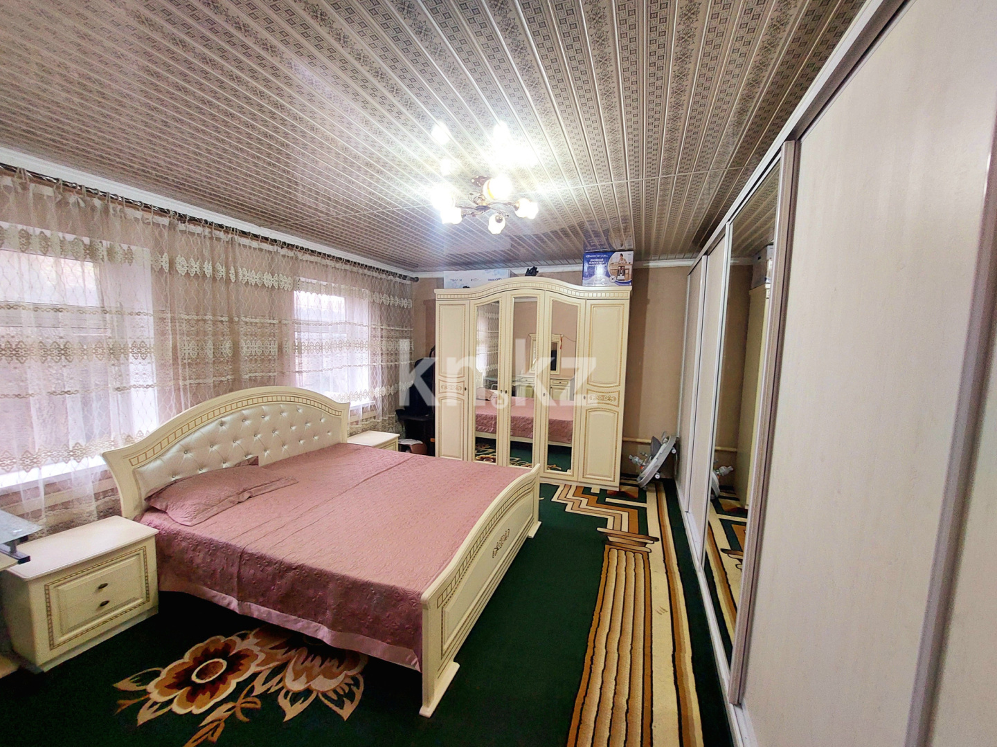 Продажа 4-комнатного дома, 200 м², ул. Толе би, дом  80 в Шымкенте - фото 17