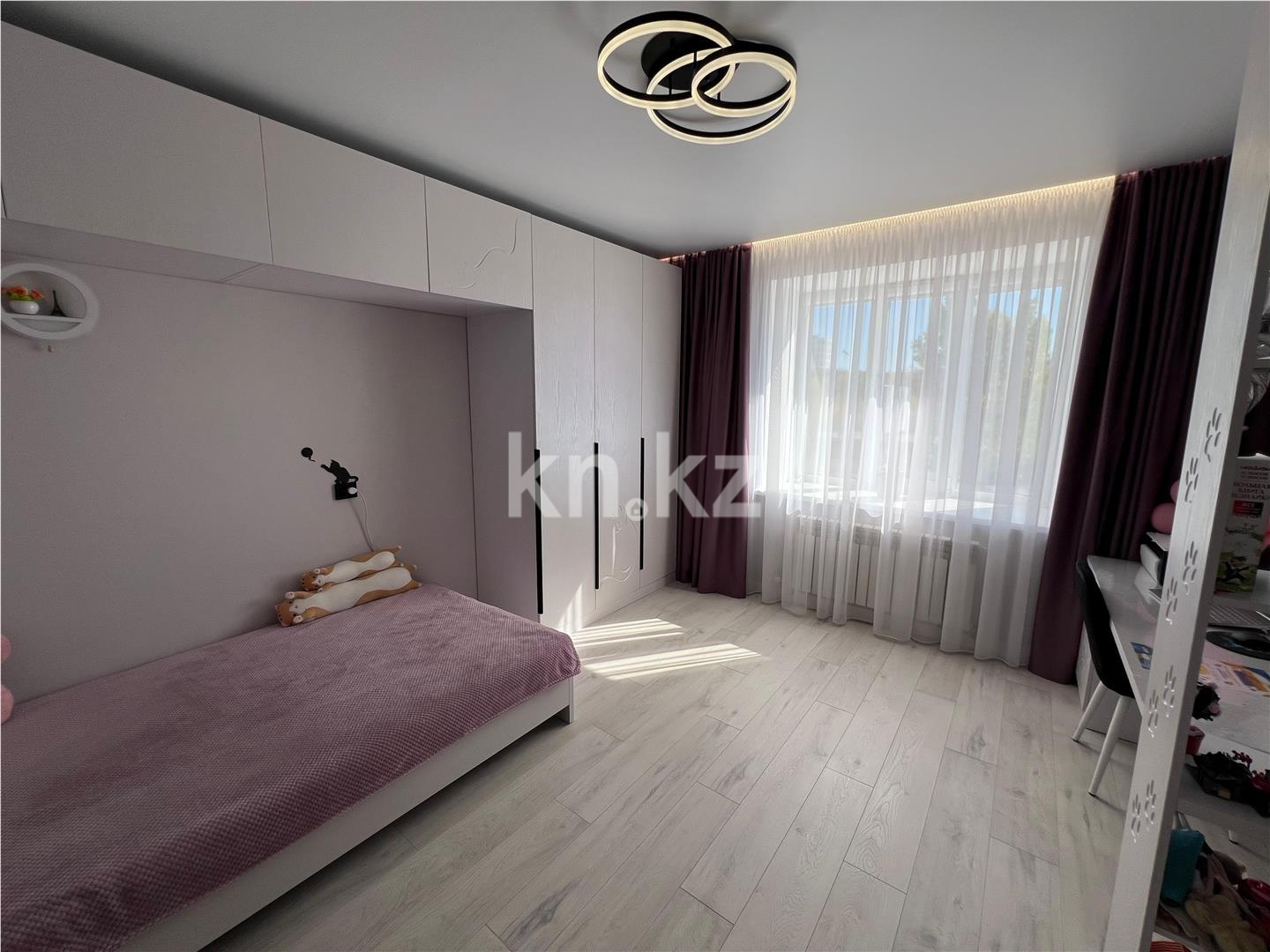 Продажа 3-комнатной квартиры, 100 м², ул. Дюсембекова в Караганде - фото 6