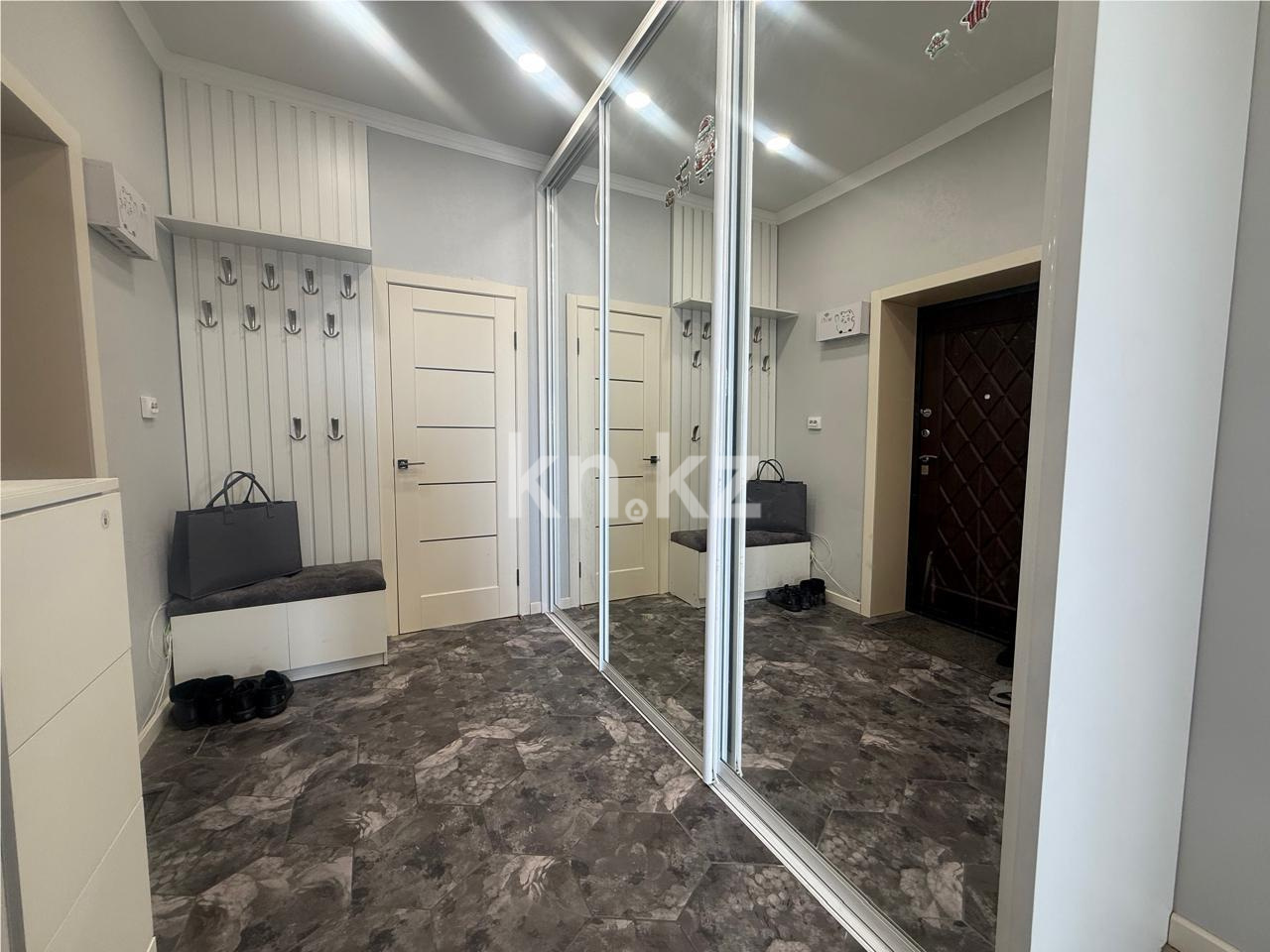 Продажа 4-комнатной квартиры, 127 м² в Караганде - фото 19