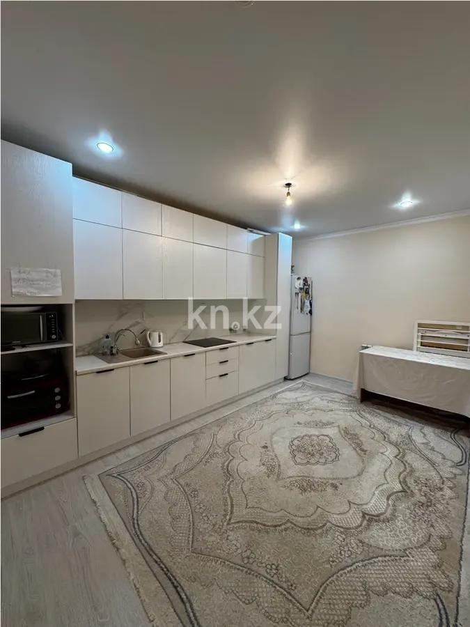 Продажа 2-комнатной квартиры, 69.5 м², ул. Кордай, дом  99 в Астане - фото 4