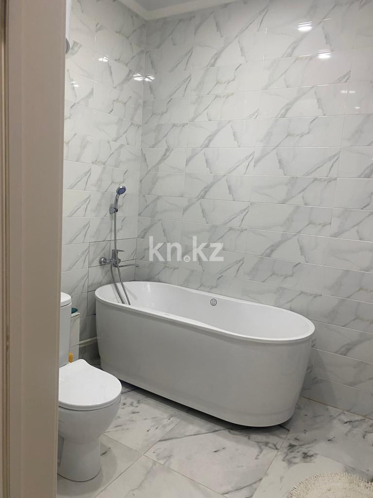 Аренда 3-комнатной квартиры, 112 м², ул. Мичурина, дом  21/3 в Караганде - фото 5