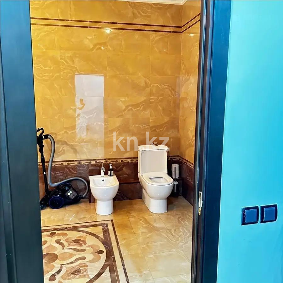 Продажа 3-комнатной квартиры, 151 м², пр. Достык, дом  160 в Алматы - фото 6