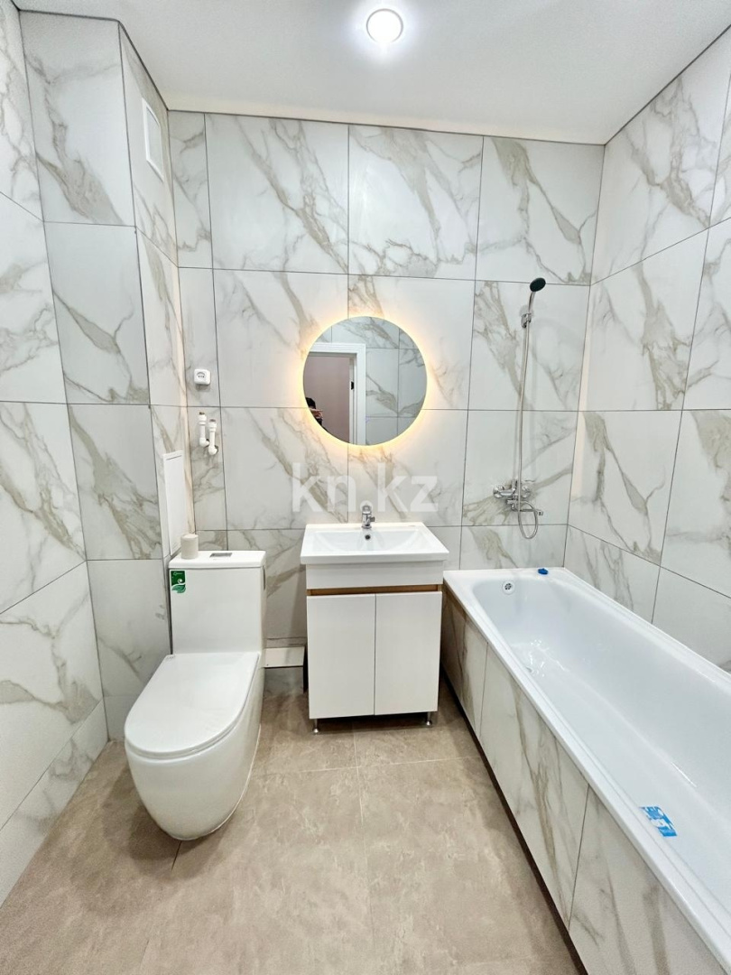 Продажа 2-комнатной квартиры, 59 м², ул. Муканова в Караганде - фото 11