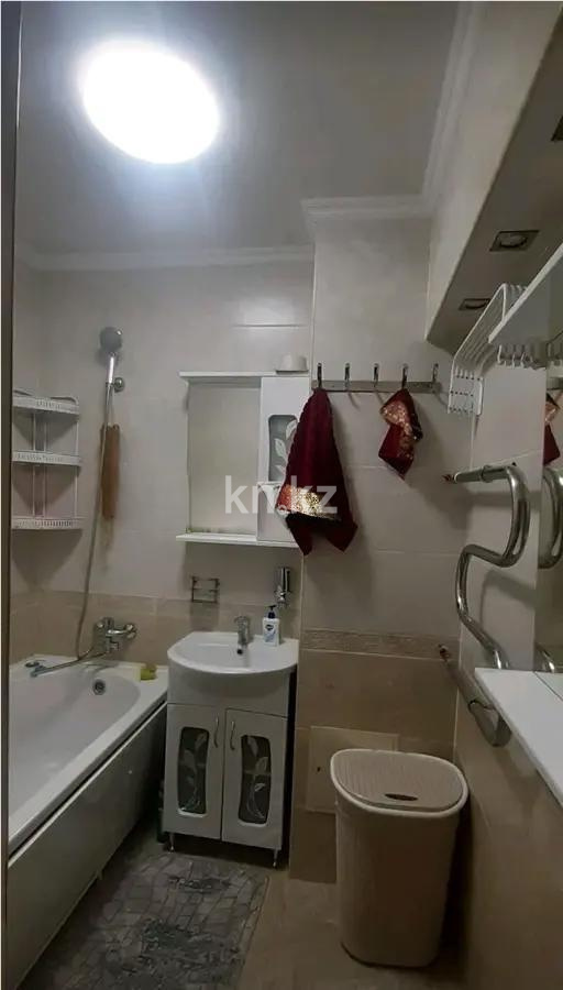 Продажа 2-комнатной квартиры, 57.5 м², ул. Богенбай батыра, дом  254 в Алматы - фото 4