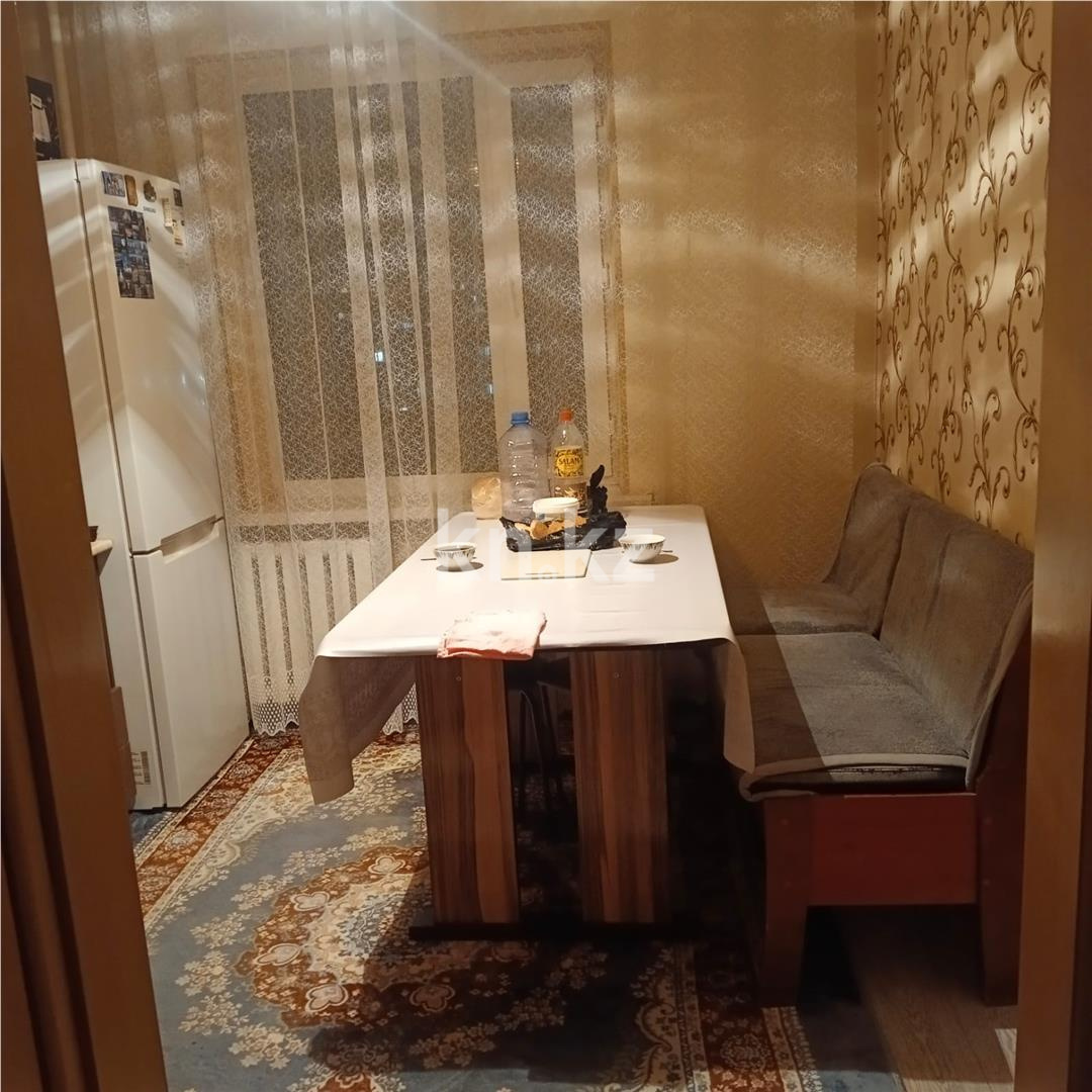 Продажа 1-комнатной квартиры, 41 м², мкр. Голубые Пруды в Караганде - фото 4