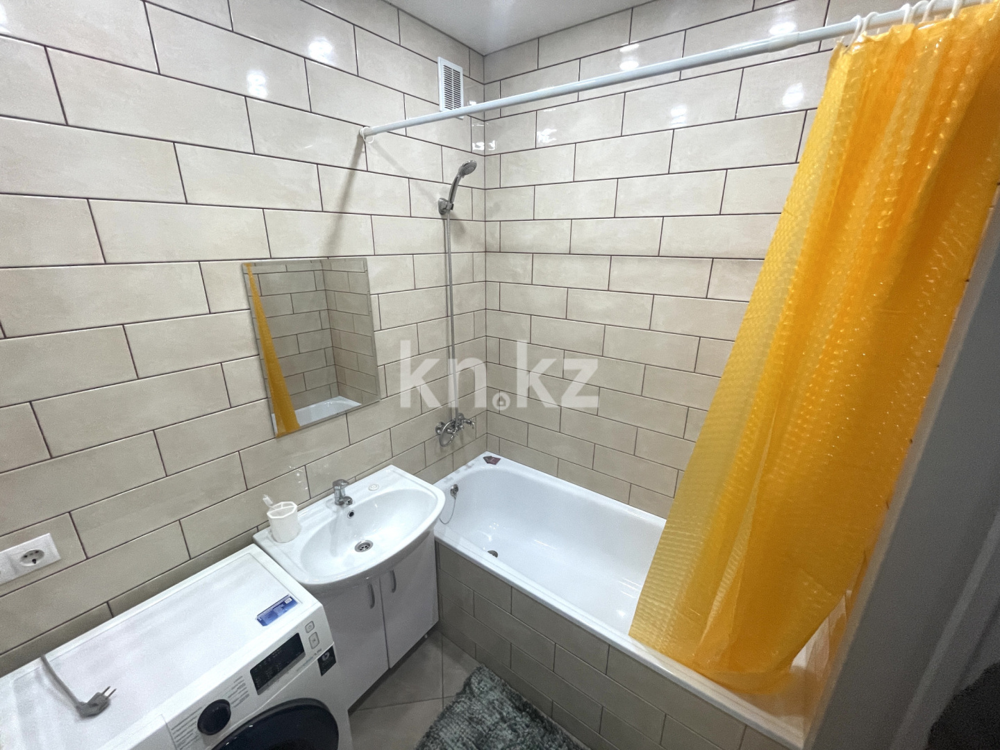 Аренда 2-комнатной квартиры посуточно, 1 м², ул. Жамбыла Жабаева, дом  44 в Петропавловске - фото 9