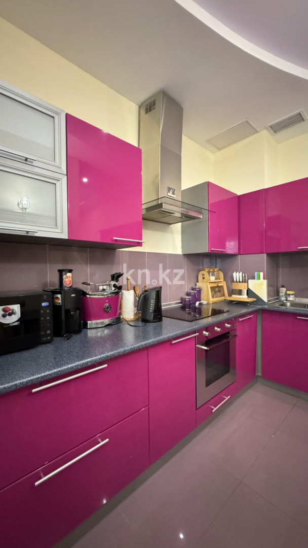 Продажа 4-комнатного дома, 360 м² в Алматы - фото 9