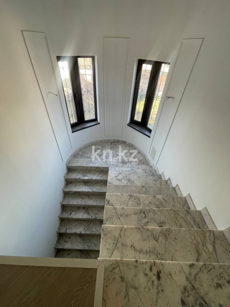 Продажа 5-комнатного дома, 417 м², Кольсай, дом  31к в Алматы