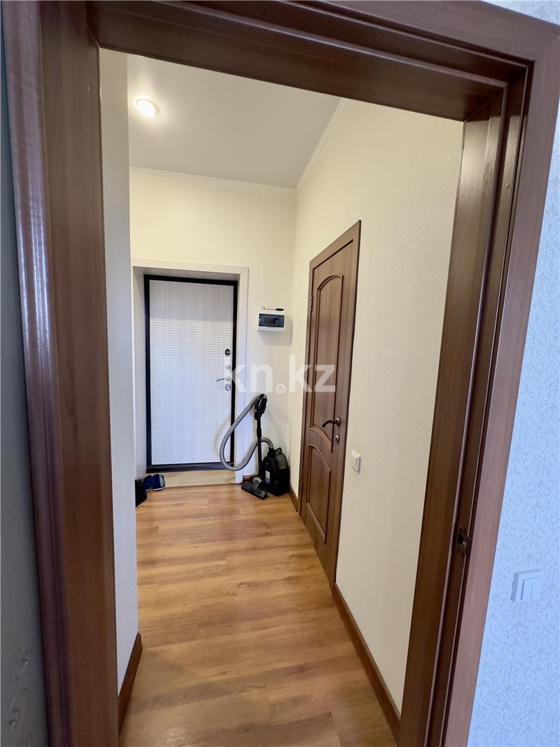 Продажа 2-комнатной квартиры, 61 м², мкр-н Степной-2 в Караганде - фото 13