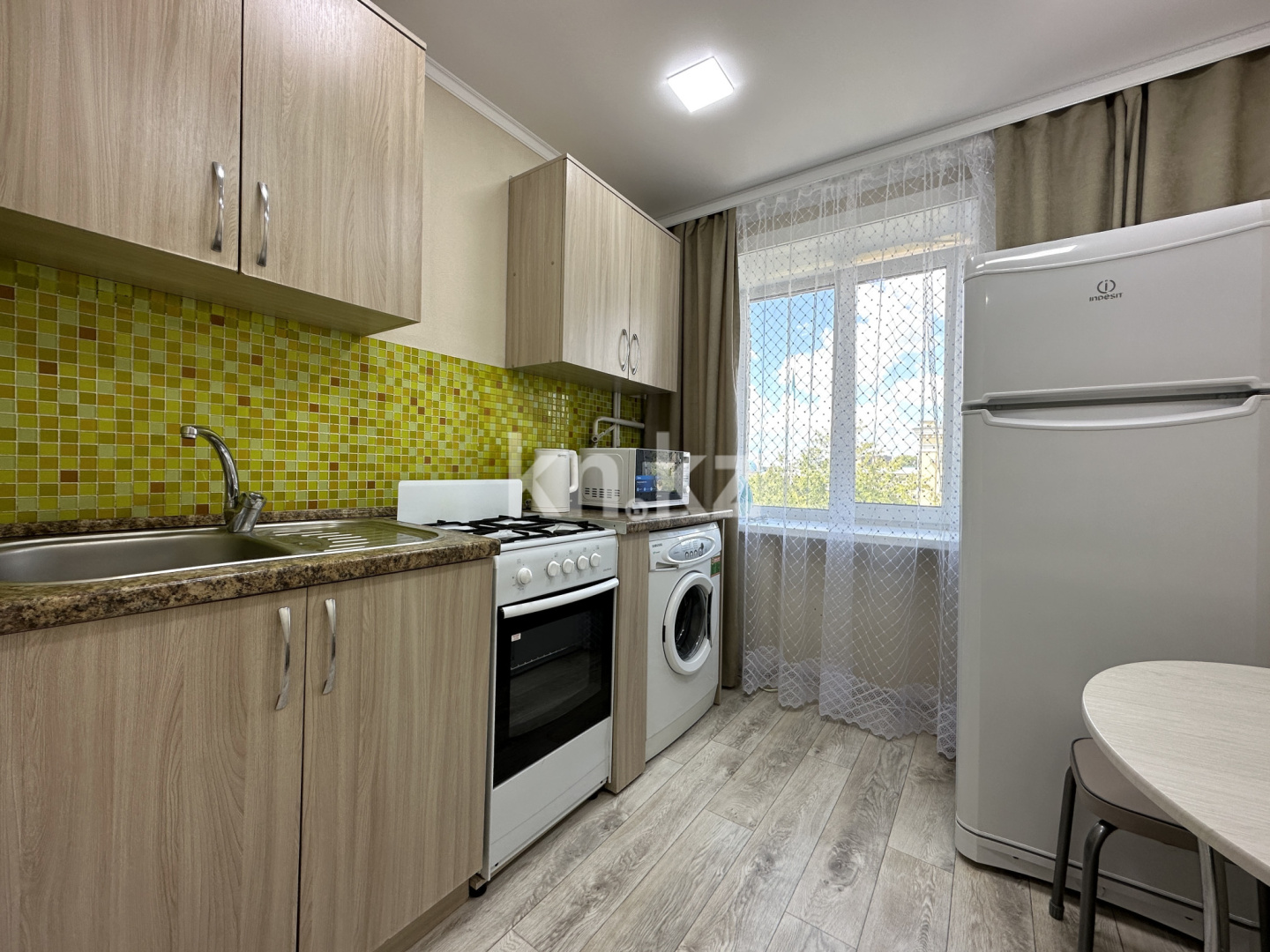 Аренда 1-комнатной квартиры посуточно, 1 м², ул. Жамбыла Жабаева, дом  170 в Петропавловске - фото 7