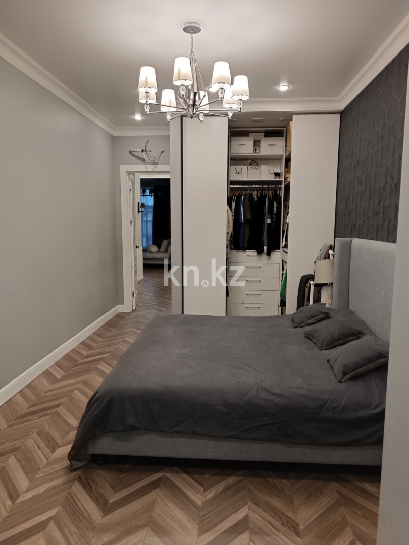 Продажа 3-комнатной квартиры, 93 м², ул. Гоголя в Караганде - фото 15