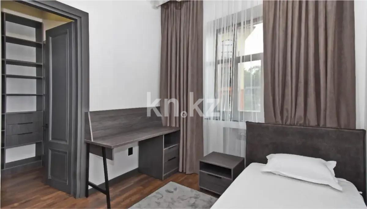 Продажа 4-комнатной квартиры, 184 м², ул. Тайманова, дом  222/6 в Алматы - фото 3