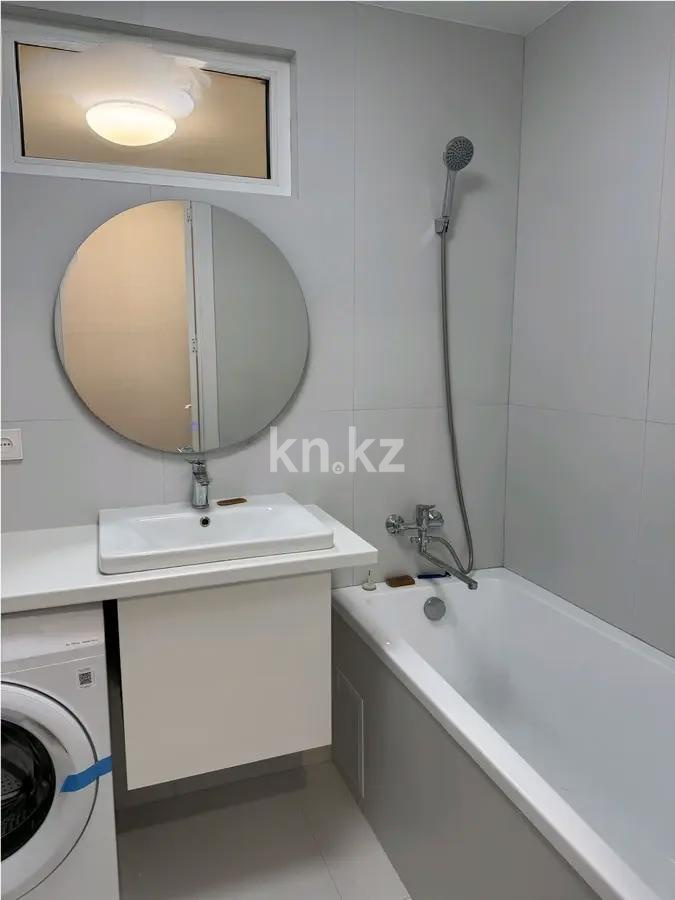 Продажа 2-комнатной квартиры, 40 м², ул. Манаса, дом  77 в Алматы - фото 3