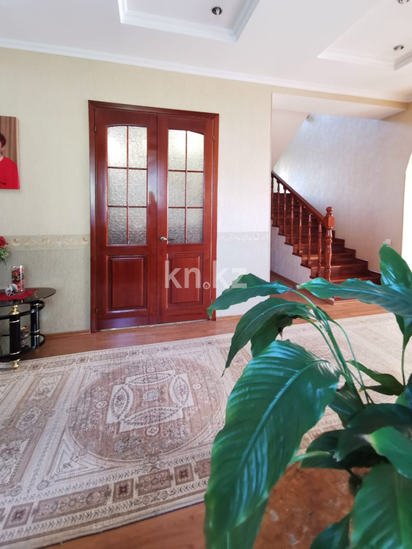 Продажа 5-комнатного дома, 205 м², ул. Сокольского в Алматы - фото 16