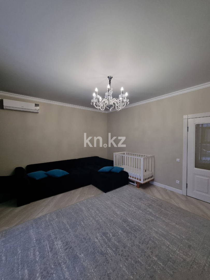 Продажа 3-комнатной квартиры, 85 м², Сакена Сейфуллина, дом  10 в Караганде - фото 18