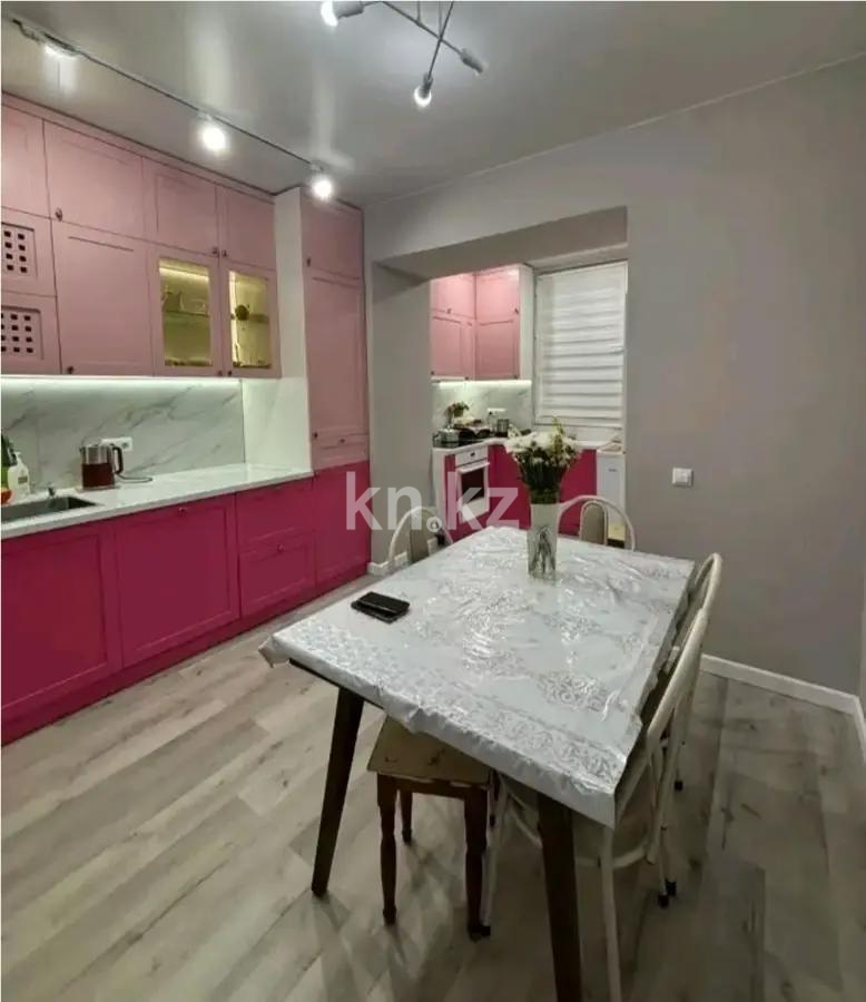 Продажа 3-комнатной квартиры, 80 м², ул. Нарикбаева, дом  9 в Астане - фото 3