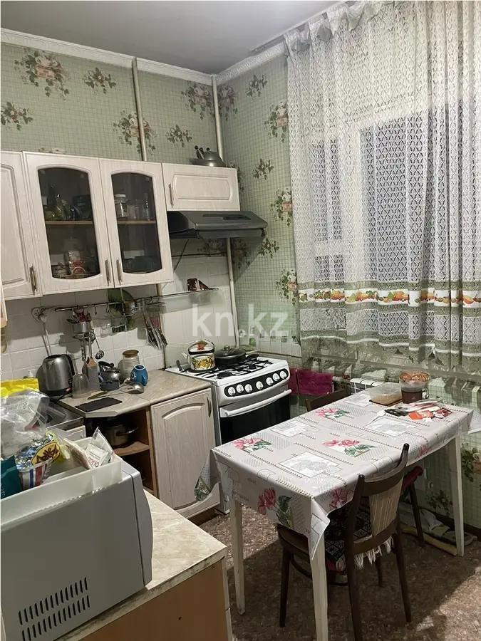 Продажа 3-комнатной квартиры, 70 м², мкр. Аксай-4, дом  4А в Алматы - фото 3