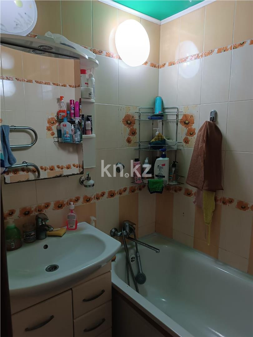 Продажа 4-комнатной квартиры, 100 м², ул. Бакинская в Караганде - фото 27