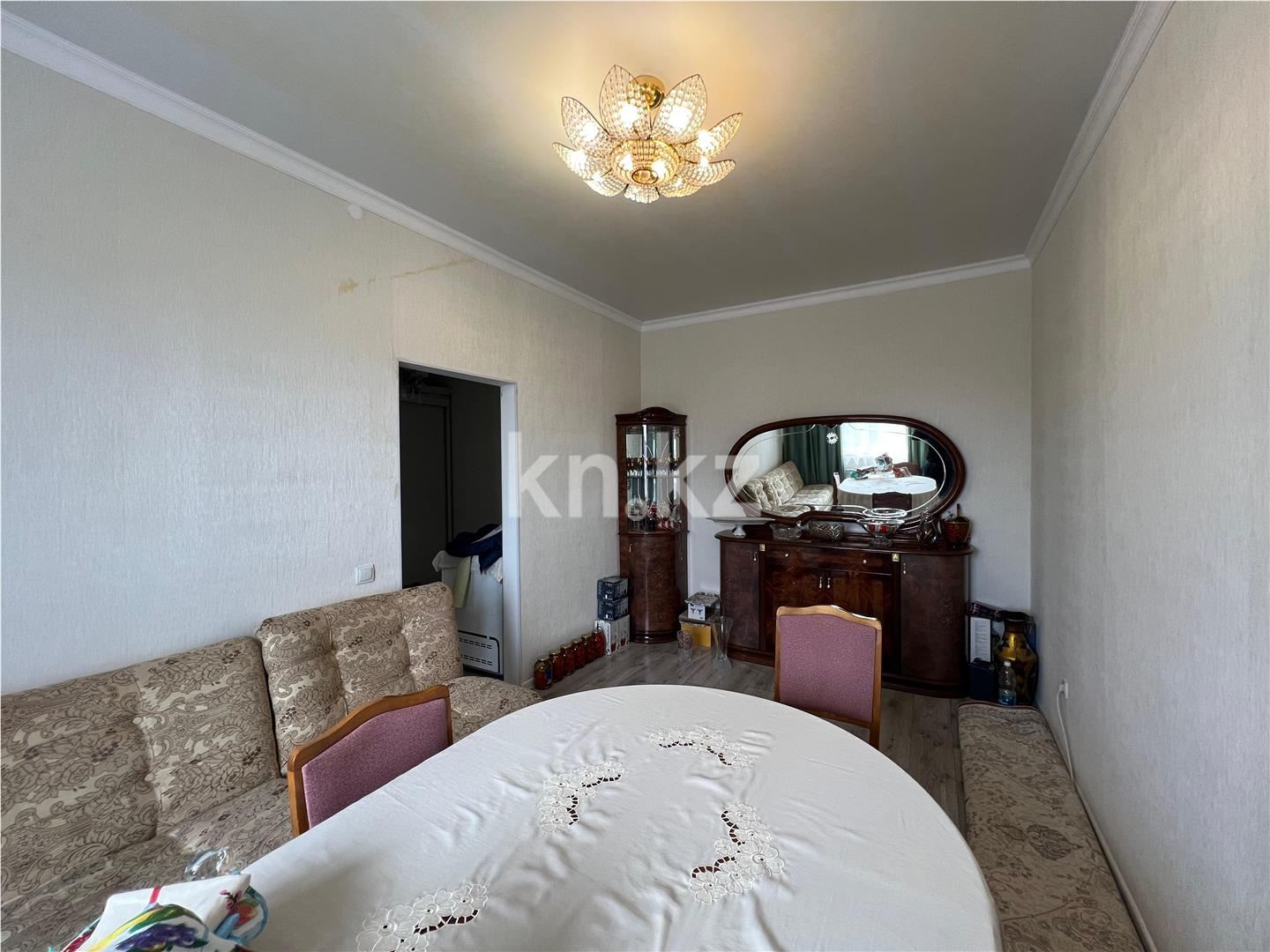 Продажа 3-комнатной квартиры, 67 м², ул. Дюсембекова в Караганде - фото 5