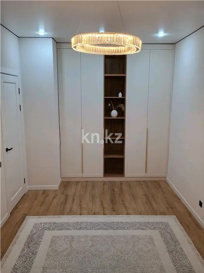 Продажа 2-комнатной квартиры, 40 м², пр. Тауелсыздык, дом  25/2 в Астане